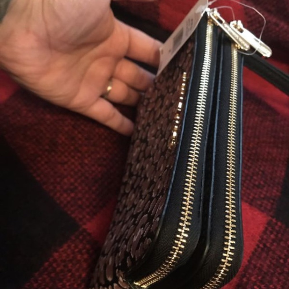 Wristlet